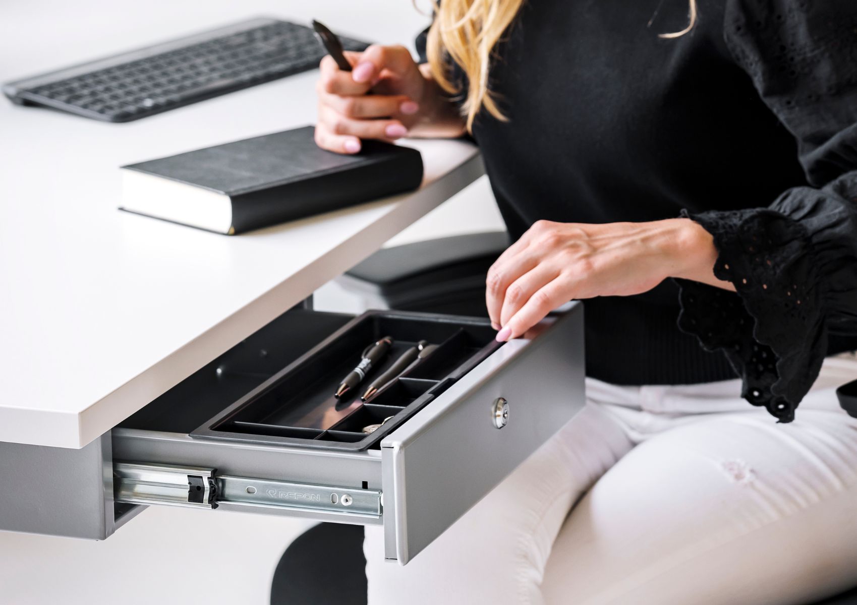 Personal drawer